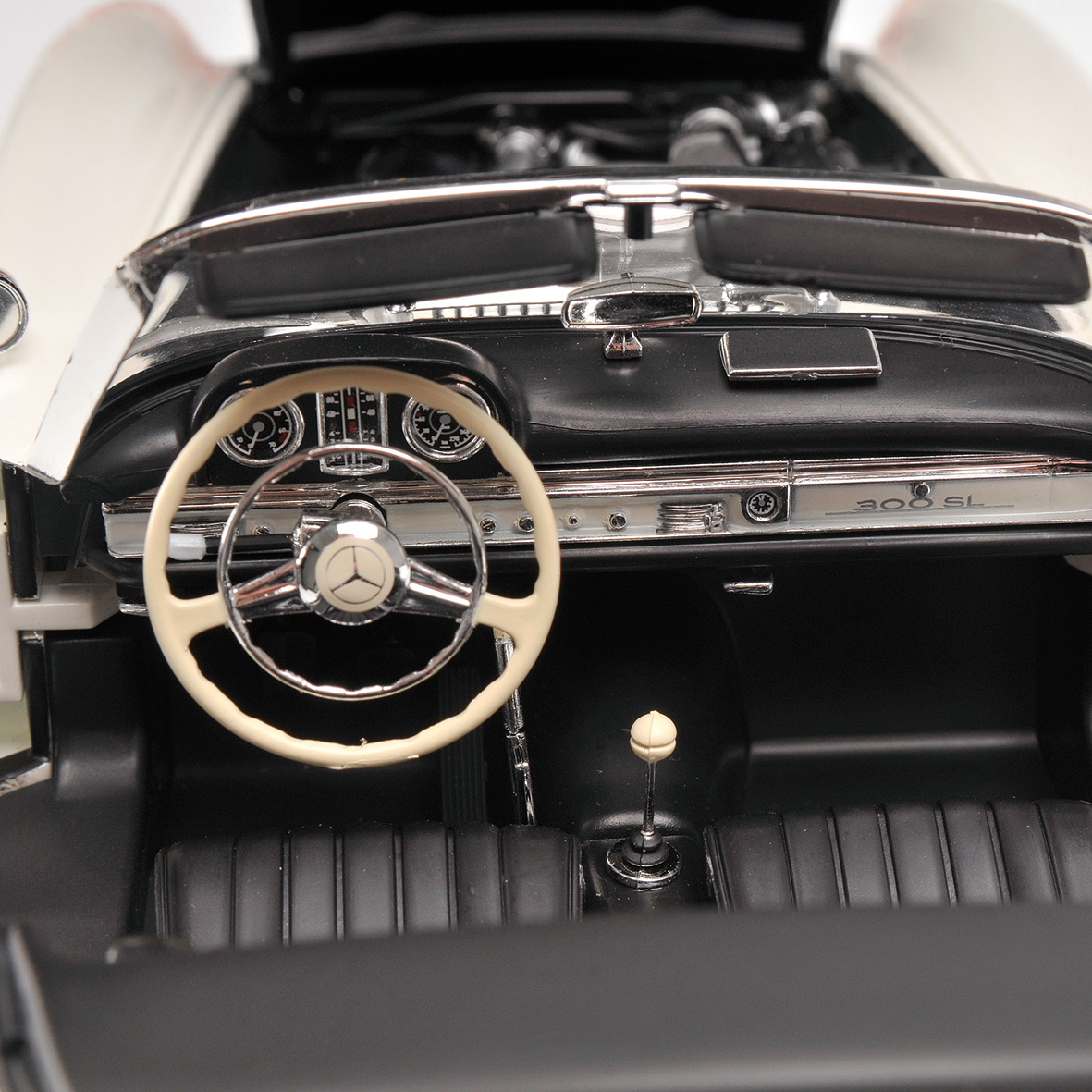 MERCEDES-BENZ 300 SL ROADSTER (W198) - 1957 - WHITE