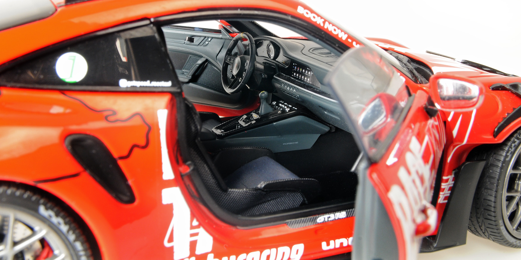 PORSCHE 911 (992) GT3RS - 2024 - RED - GETSPEED RACE TAXI