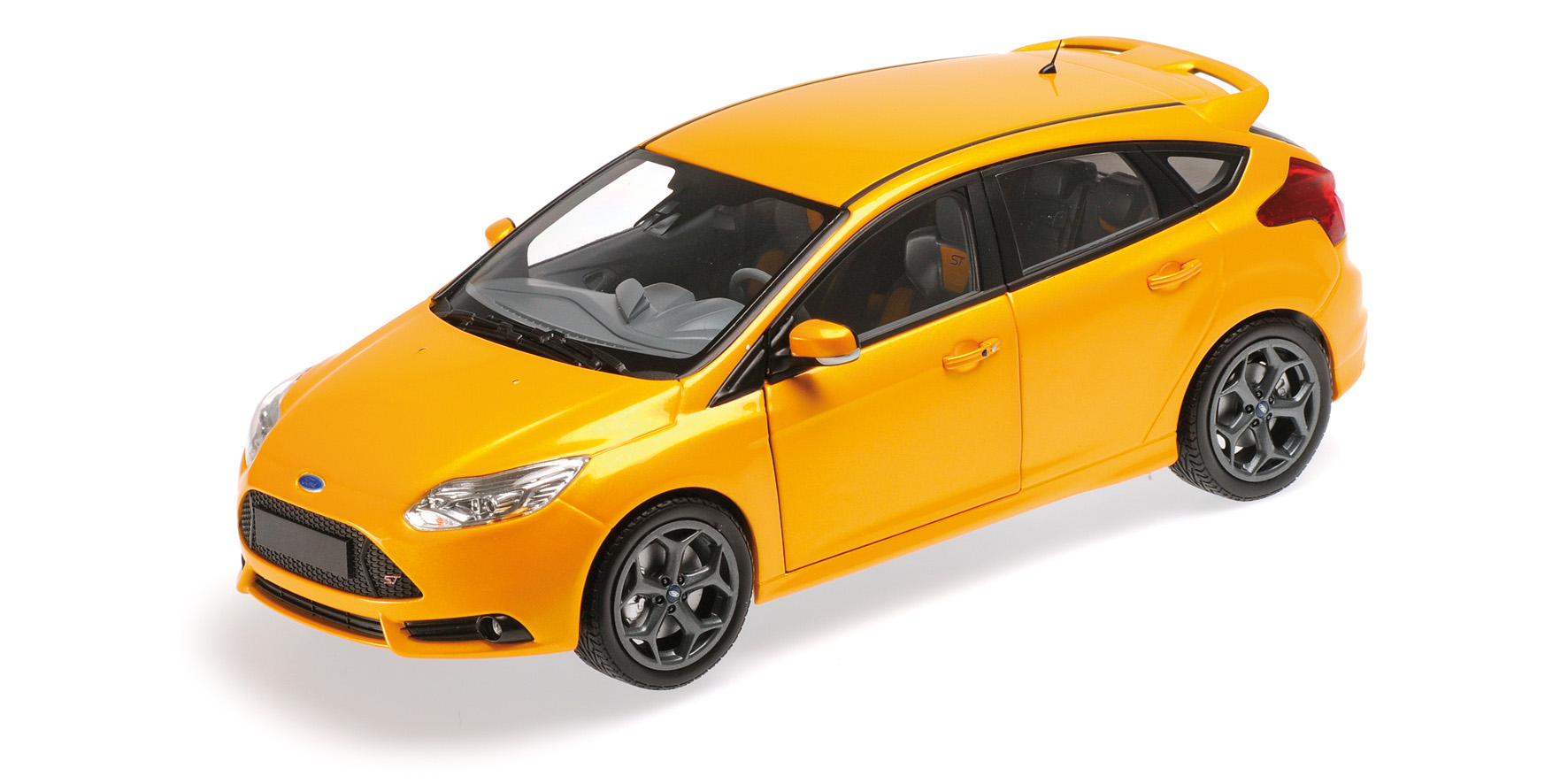 FORD FOCUS ST - 2011 - ORANGE METALLIC