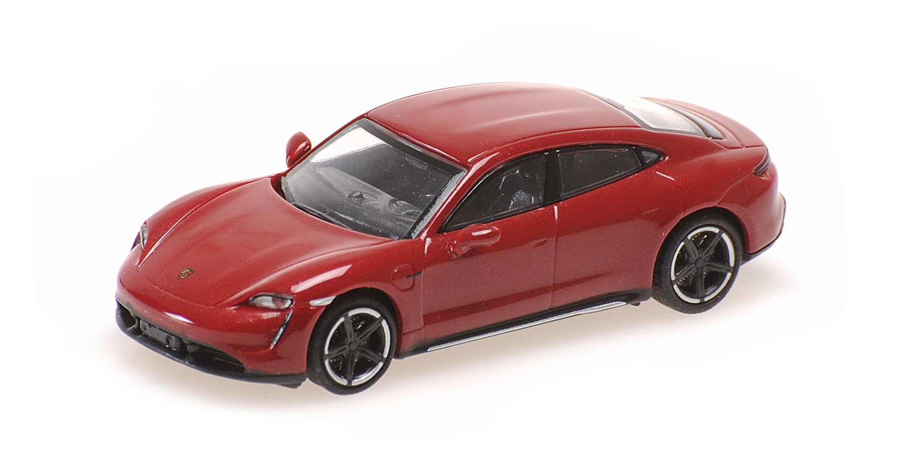 PORSCHE TAYCAN TURBO S - 2019 - RED