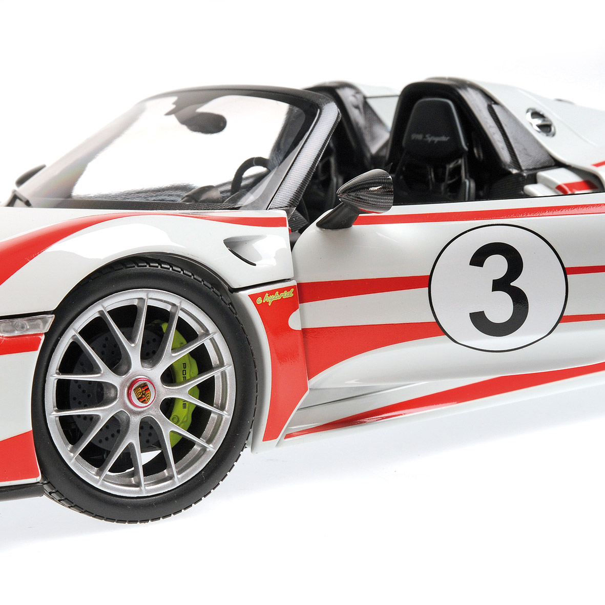 PORSCHE 918 SPYDER - 2013 - W/ WEISSACH PACKAGE 'SALZBURG'