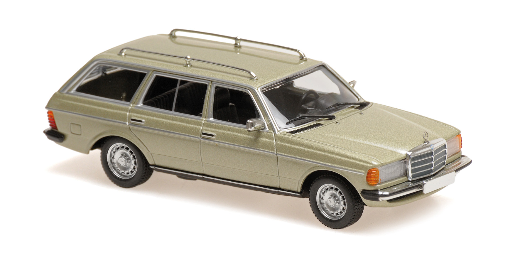 MERCEDES-BENZ (W123) 230TE - 1982 - LIGHT GREEN METALLIC