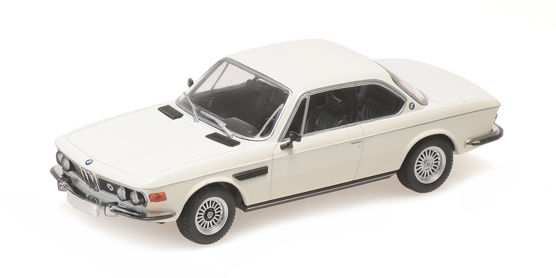 BMW 3.0 CS - 1968 - WHITE