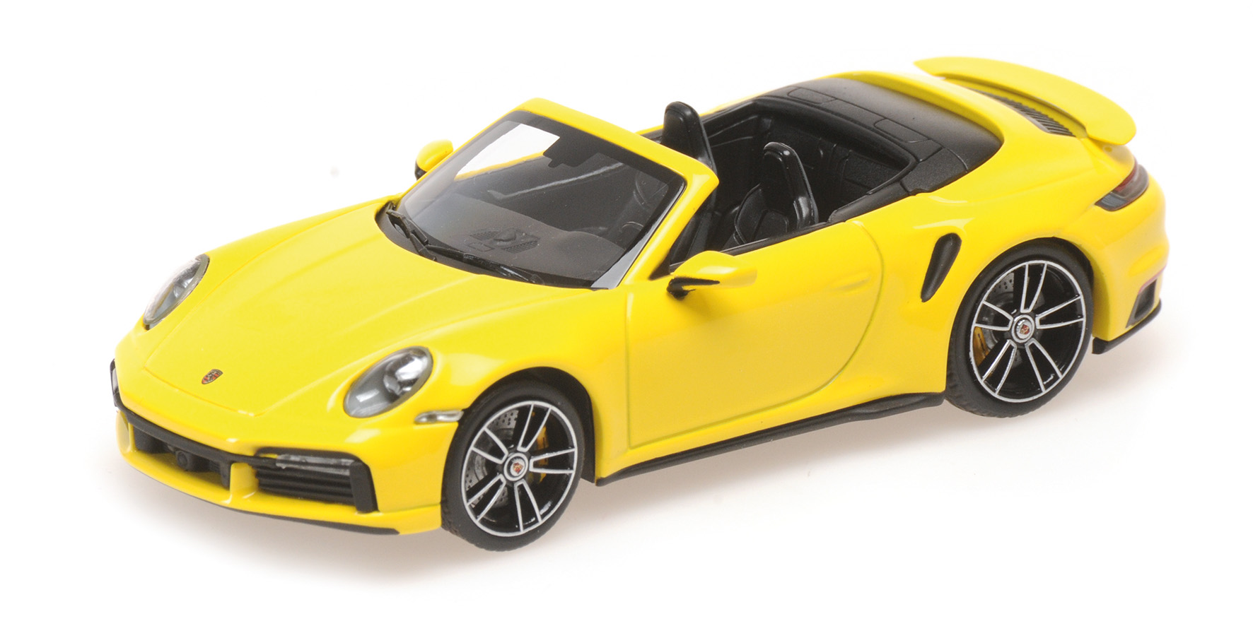PORSCHE 911 (992) TURBO S CABRIOLET - 2019 - YELLOW
