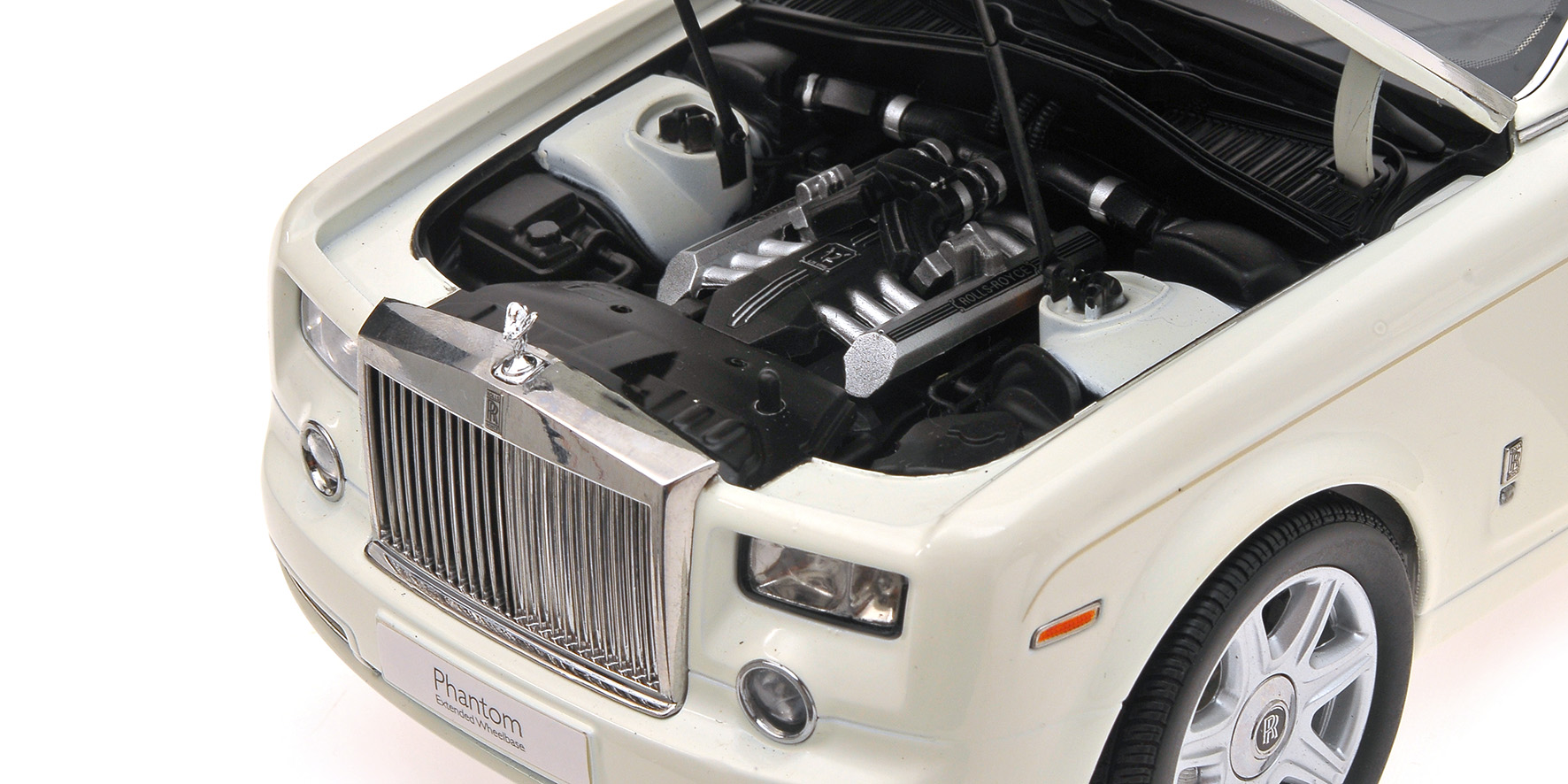 ROLLS ROYCE PHANTOM EWB - ENGLISH WHITE (08841EW)