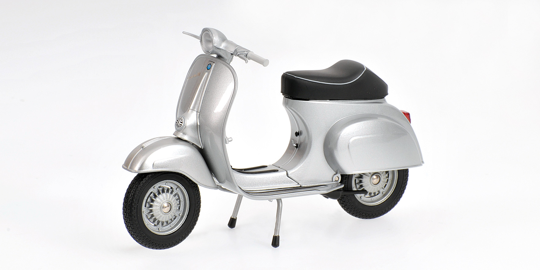 VESPA 50R - 1972 - SILVER