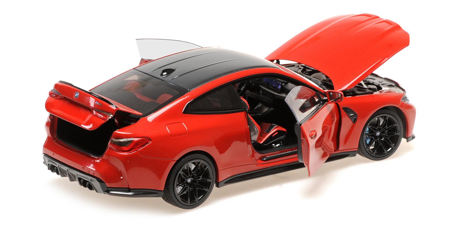 BMW M4 - 2024 - RED METALLIC