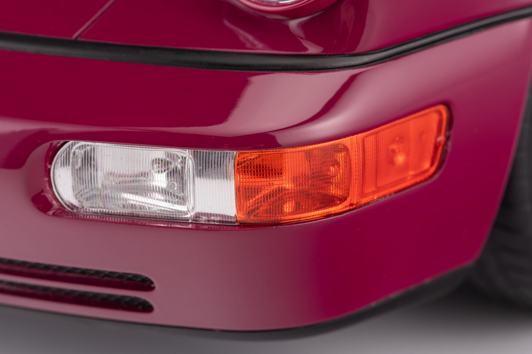 PORSCHE 911 (964) CARRERA RS - 1994 - RUBINROT