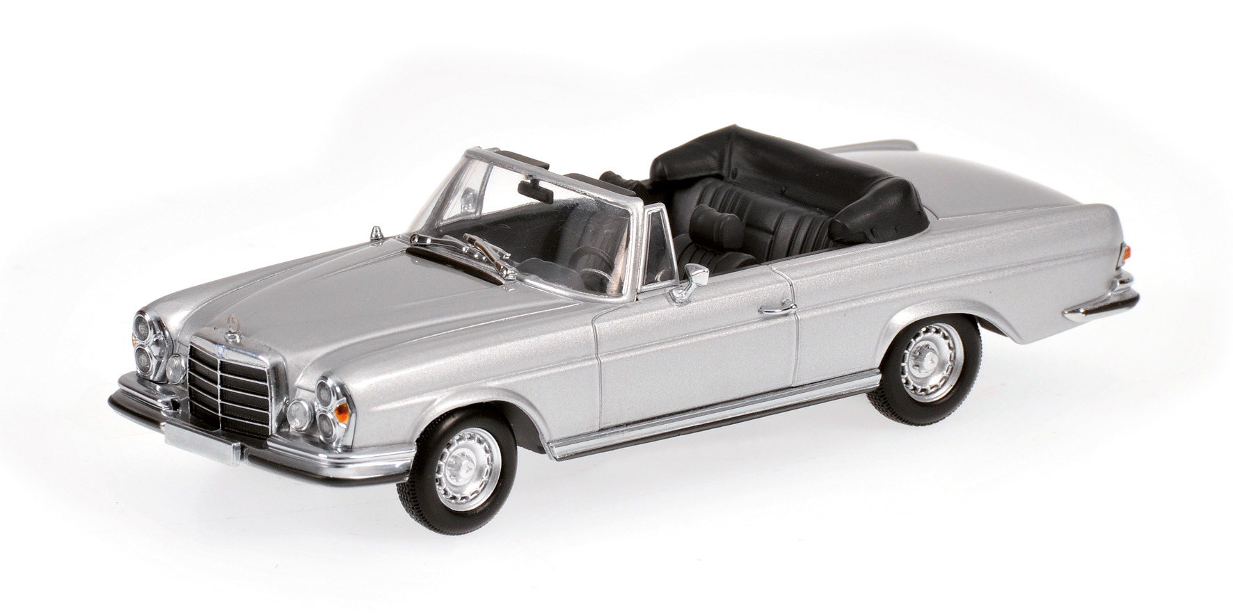 MERCEDES-BENZ 280 SE 3.5 CABRIOLET (W 111) - 1970 - SILVER