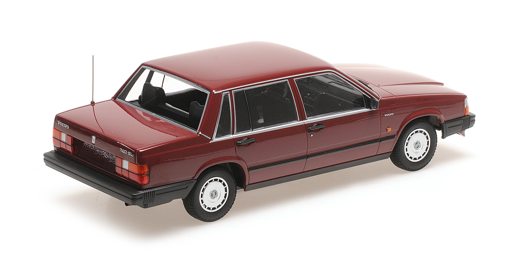 VOLVO 740 GL - 1986 - RED