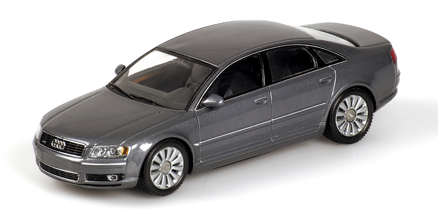 AUDI A8 - 2002 - GREY METALLIC
