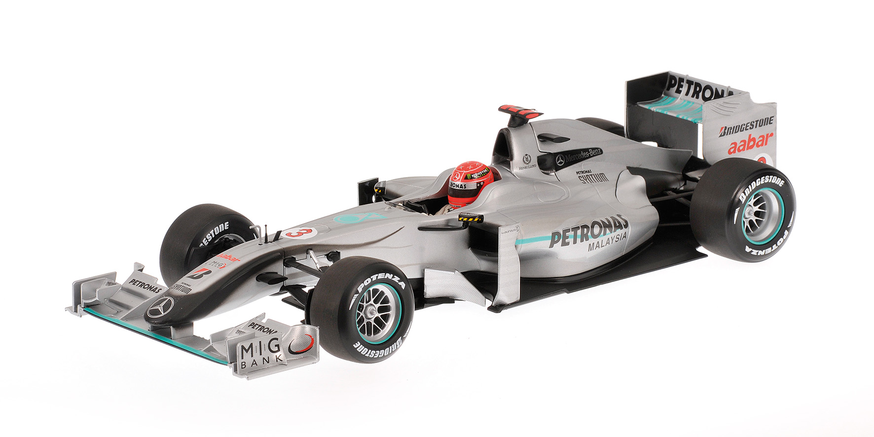 MERCEDES GP - MICHAEL SCHUMACHER - SHOWCAR 2010