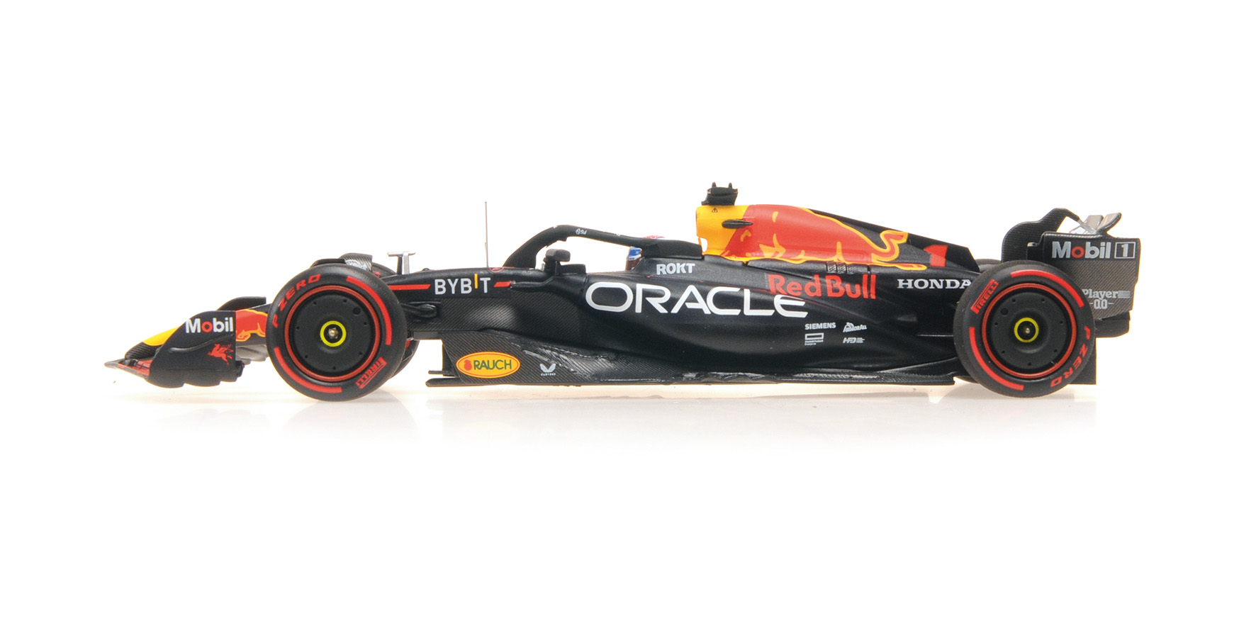 ORACLE RED BULL RACING RB19 - MAX VERSTAPPEN - 2ND PLACE SPRINT RACE QATAR GP 2023 - WORLD CHAMPION