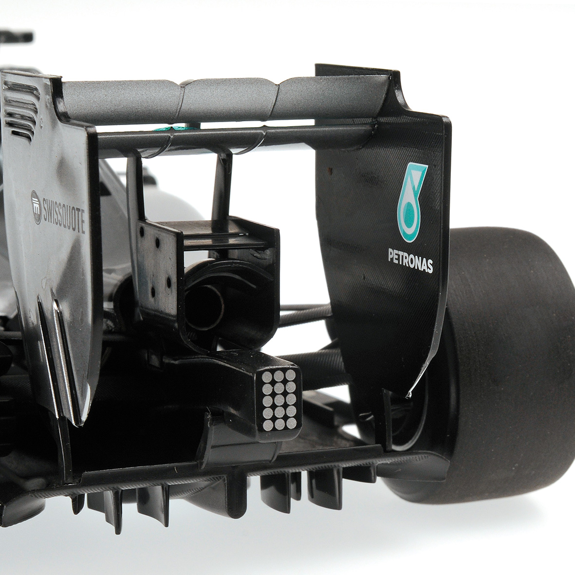 MERCEDES AMG PETRONAS F1 TEAM W05 - HAMILTON - WINNER ABU DHABI GP 2014 W.STANDING FIGURINE A. FLAG