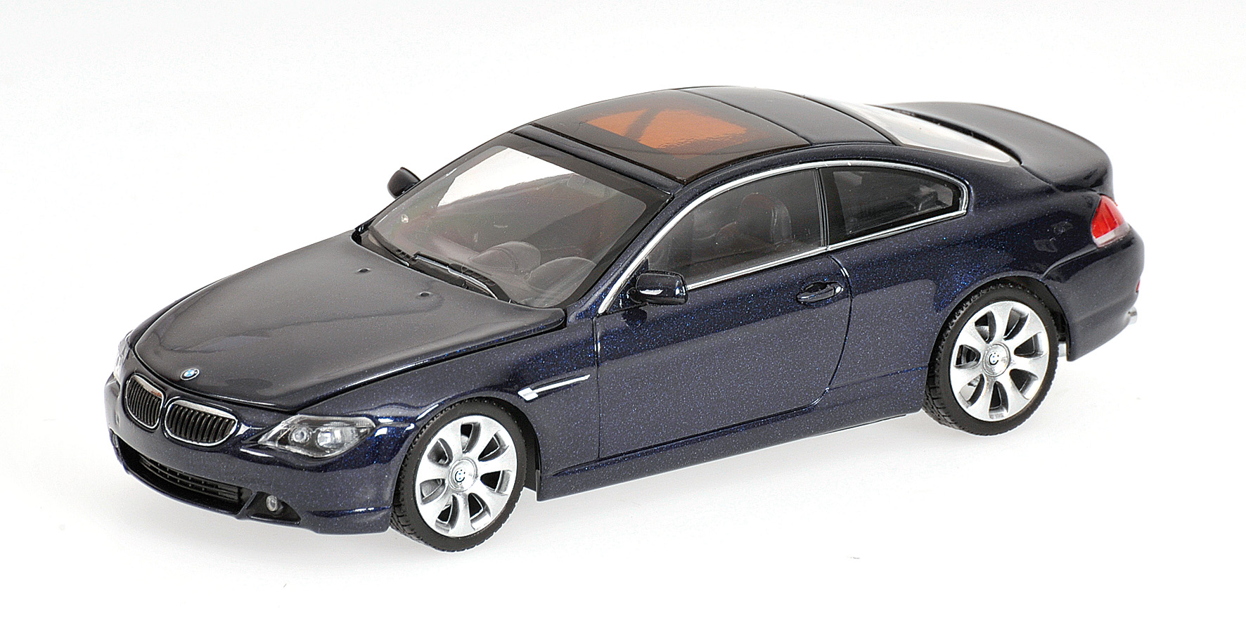 BMW 6-SERIES COUPE (E63) - 2006 - DARK BLUE METALLIC