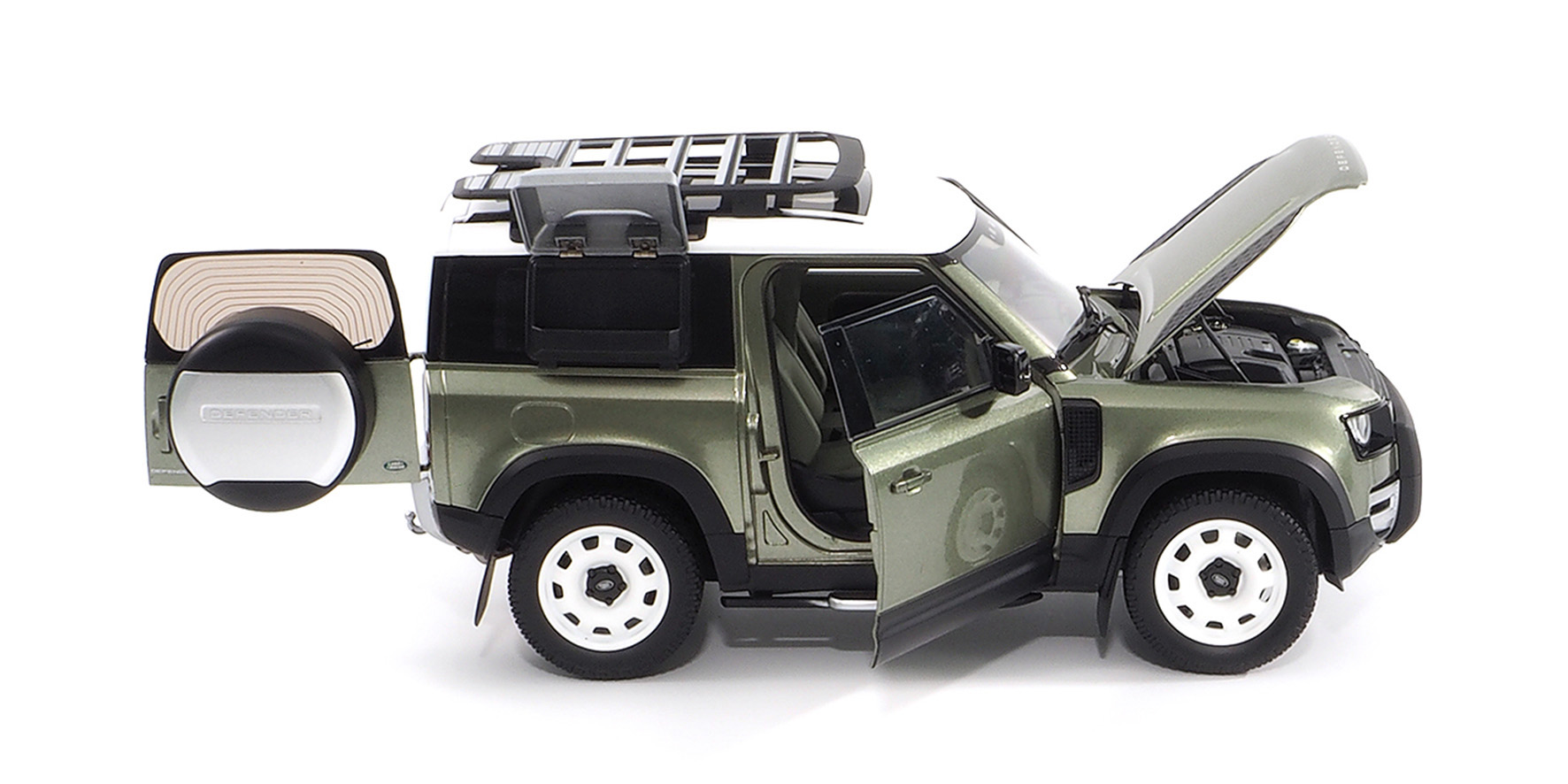 LAND ROVER DEFENDER 90 WITH ROOF PACK - 2020 - PANGEA GREEN