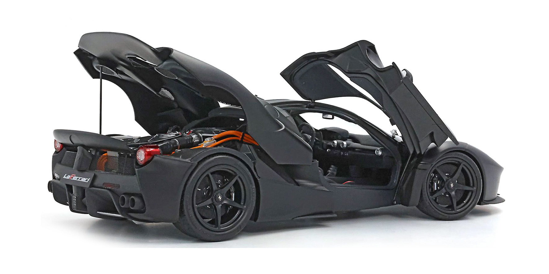 FERRARI LAFERRARI - MATT BLACK