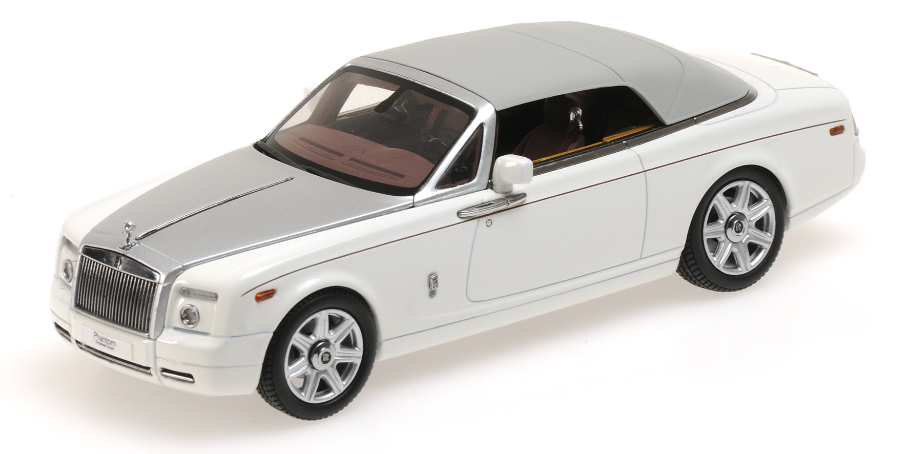 ROLLS ROYCE PHANTOM DROPHEAD COUPE - ENGLISH WHITE (05532EW)