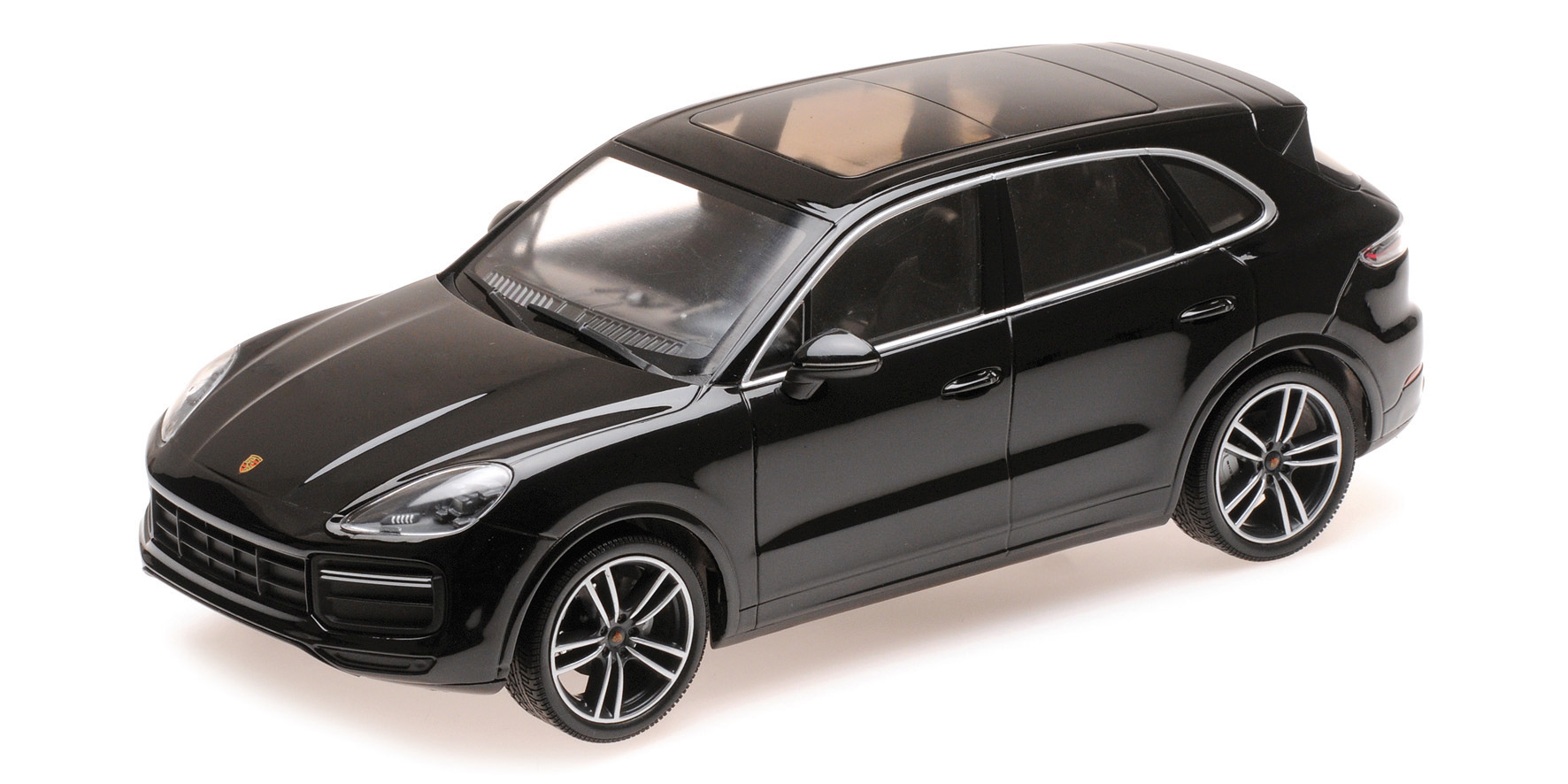 PORSCHE CAYENNE TURBO S - 2017 - BLACK