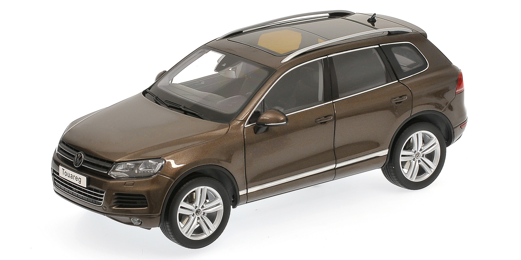 VOLKSWAGEN TOUAREG V6 FSI - GRACIOSA BROWN METALLIC