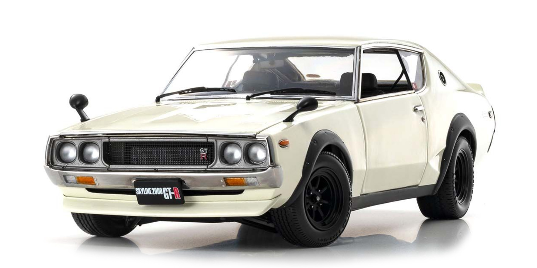 NISSAN SKYLINE 2000 GT-R (KPGC110) - WHITE (08255W)