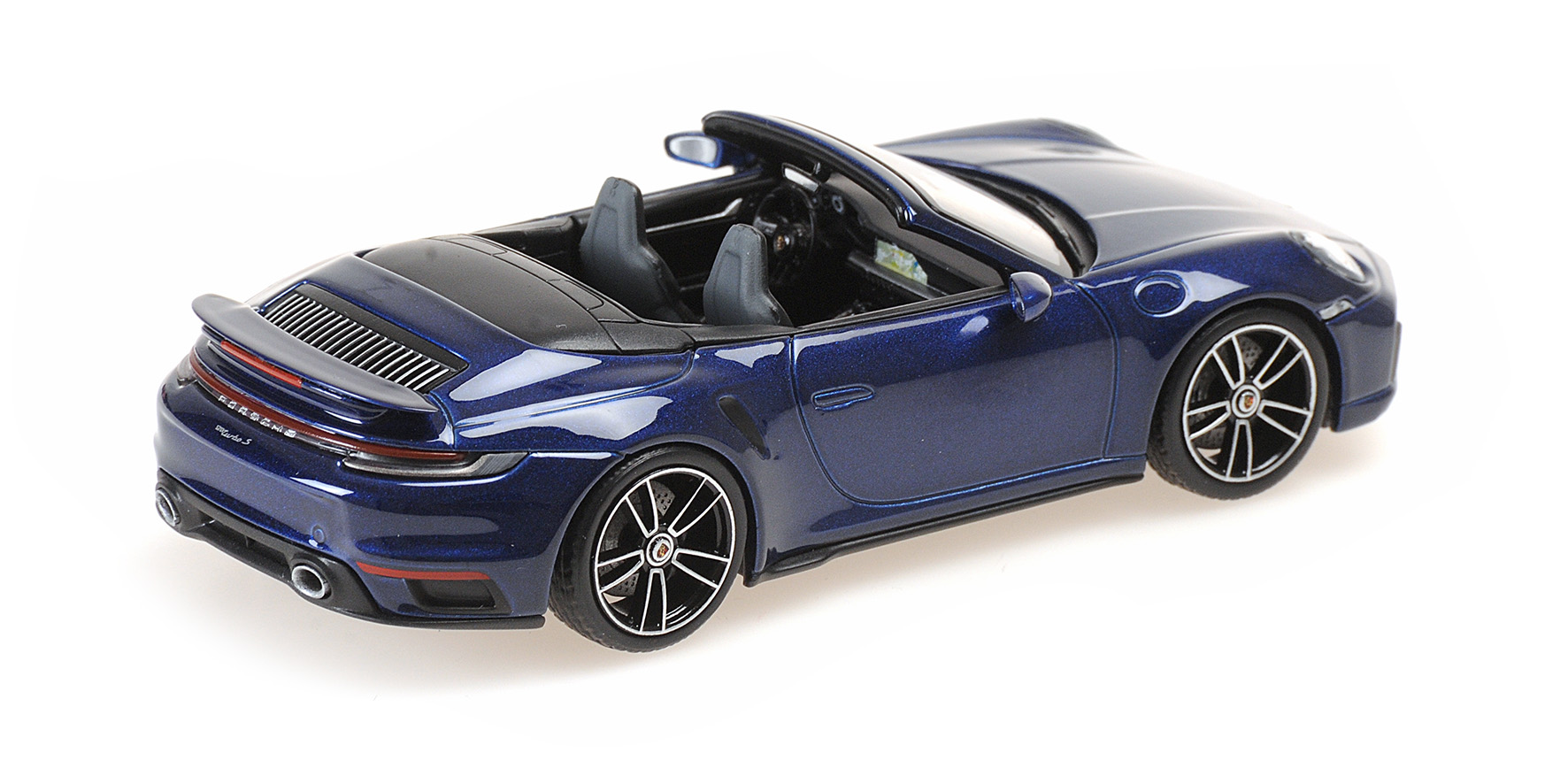 PORSCHE 911 (992) TURBO S CABRIOLET - 2019 - BLUE METALLIC