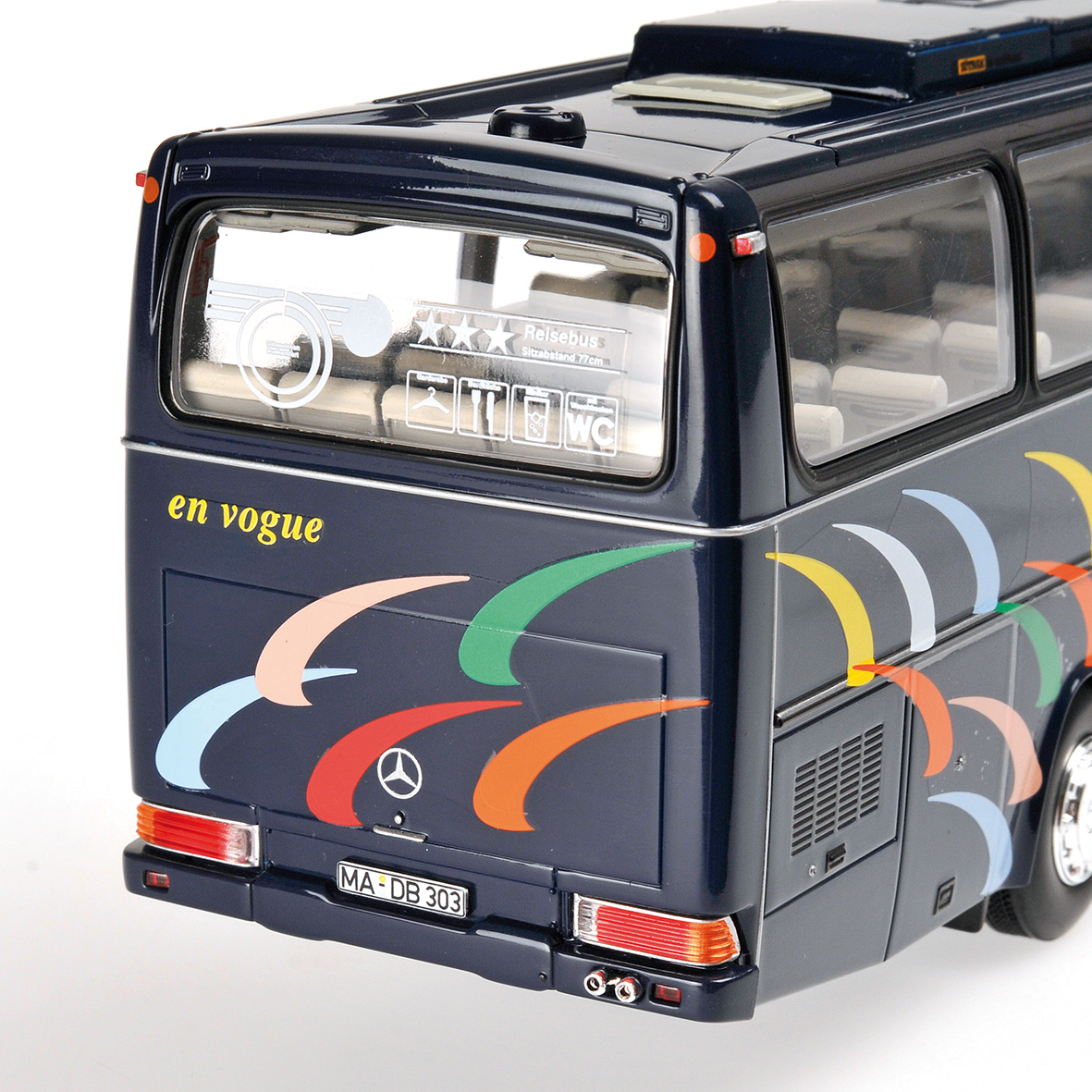 MERCEDES-BENZ O303 RHD BUS - 1979 - 'EN VOGUE'