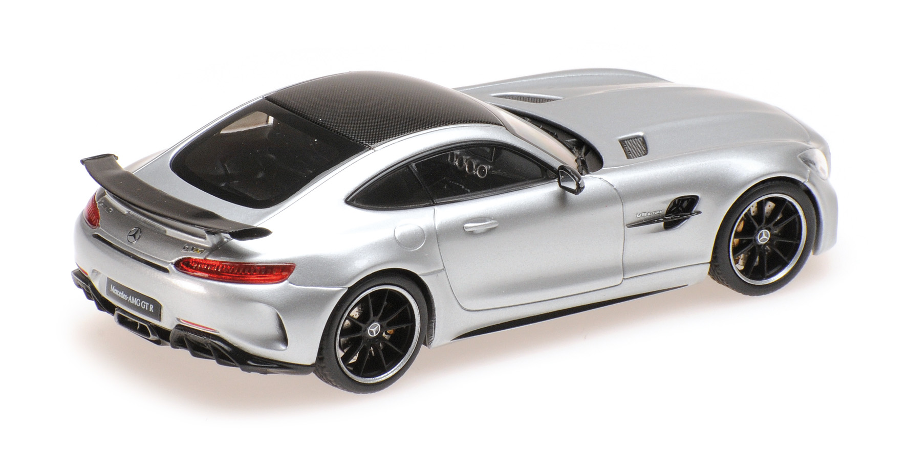 MERCEDES-AMG GT R - SILVER