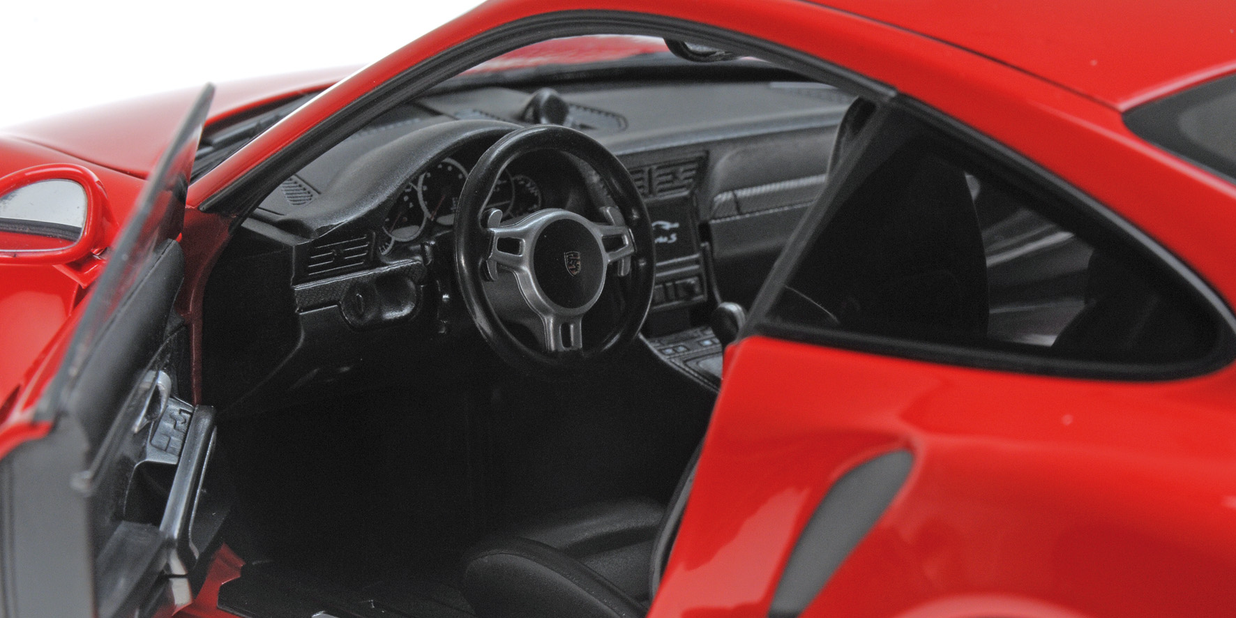 PORSCHE 911 TURBO S - 2016 - RED