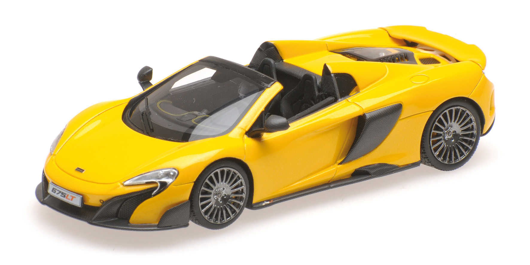 MCLAREN 675LT SPIDER - VOLCANO YELLOW