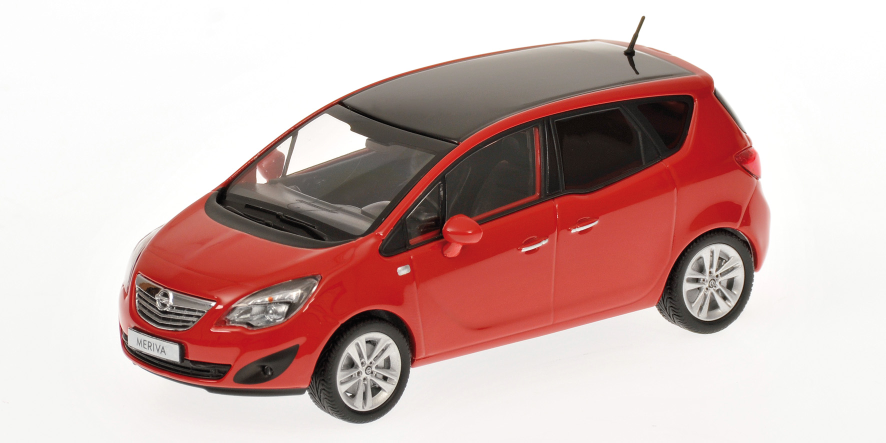 OPEL MERIVA - 2010 - RED