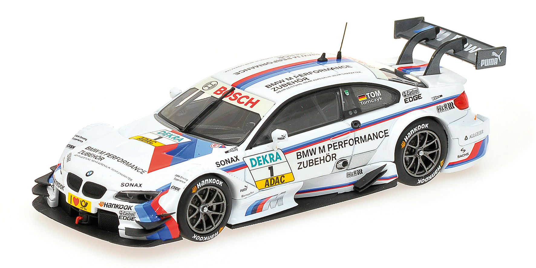 BMW M3 DTM - 'BMW M PERFORMANCE ZUBEHÖR' - BMW TEAM RMG REINHOLD - MARTIN TOMCZYK - DTM 2012