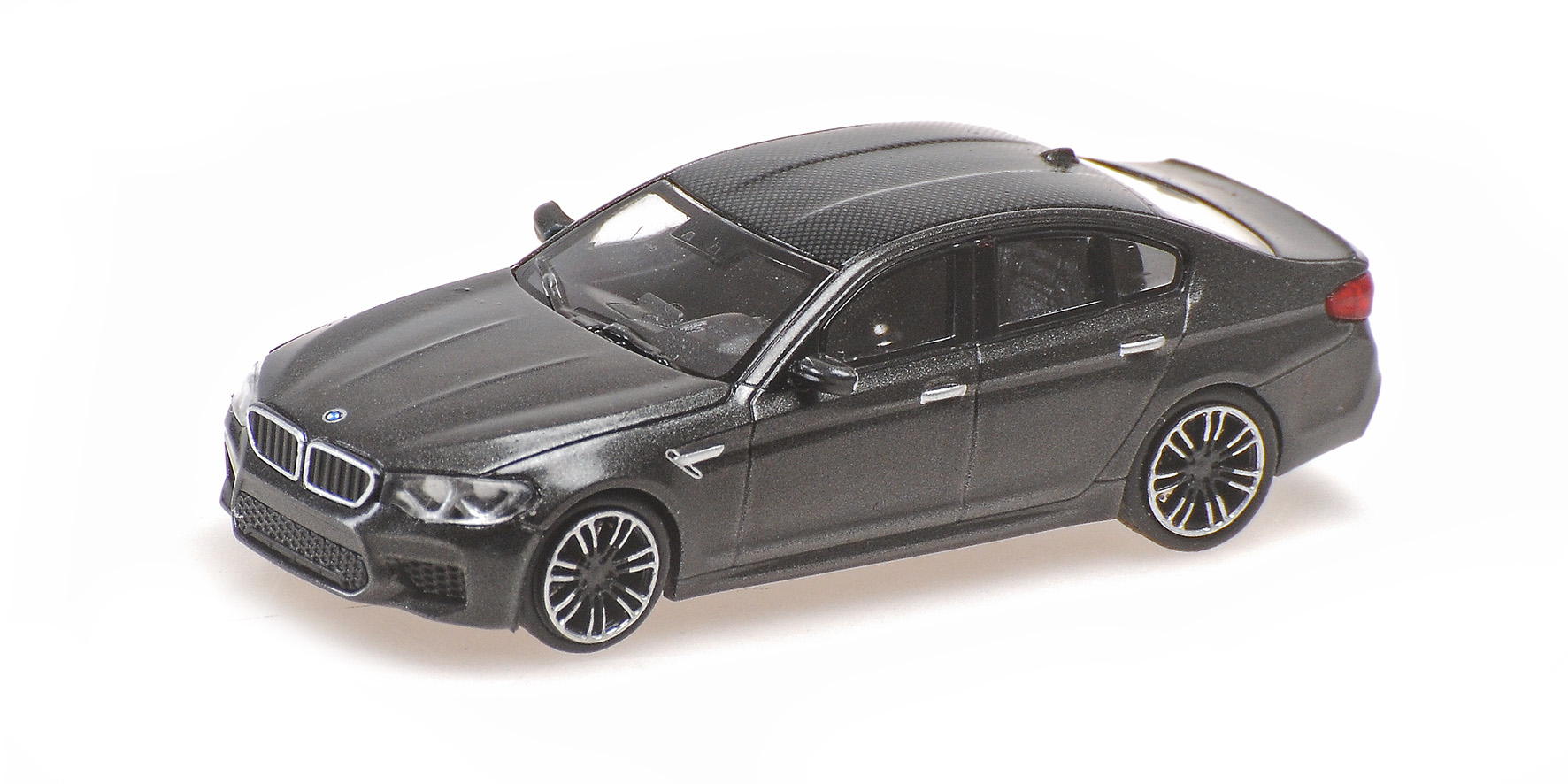 BMW M5 - 2018 - GREY METALLIC