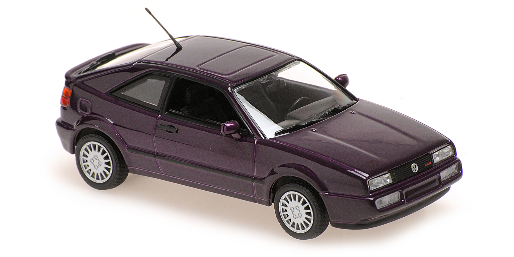 VOLKSWAGEN CORRADO G60 - 1990 - PURPLE METALLIC