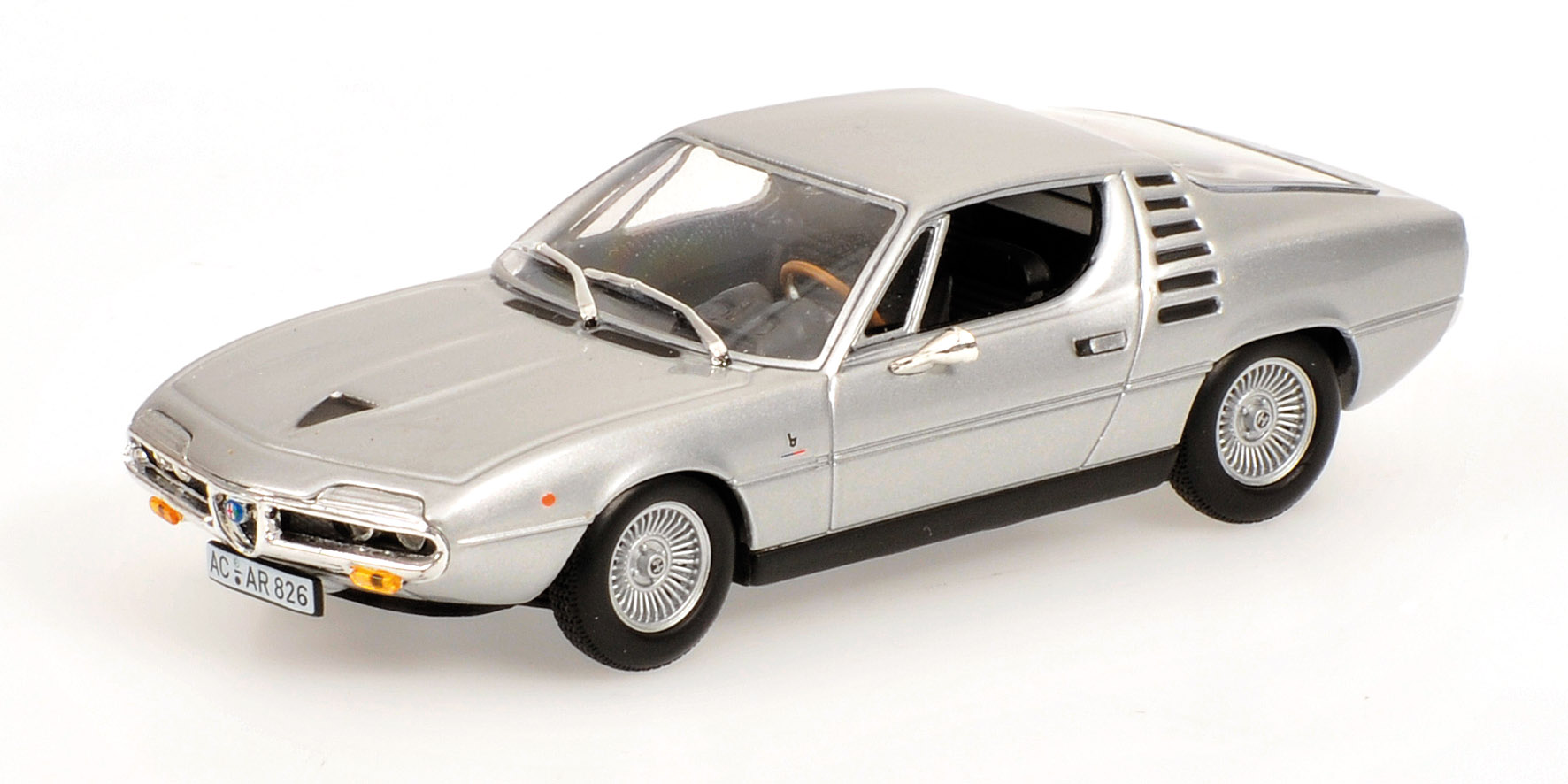 ALFA ROMEO MONTREAL - 1972 - SILVER