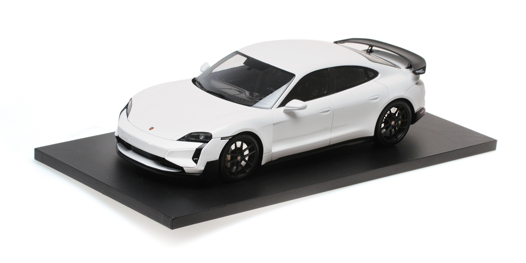 PORSCHE TAYCAN TURBO GT - 2024 - WHITE