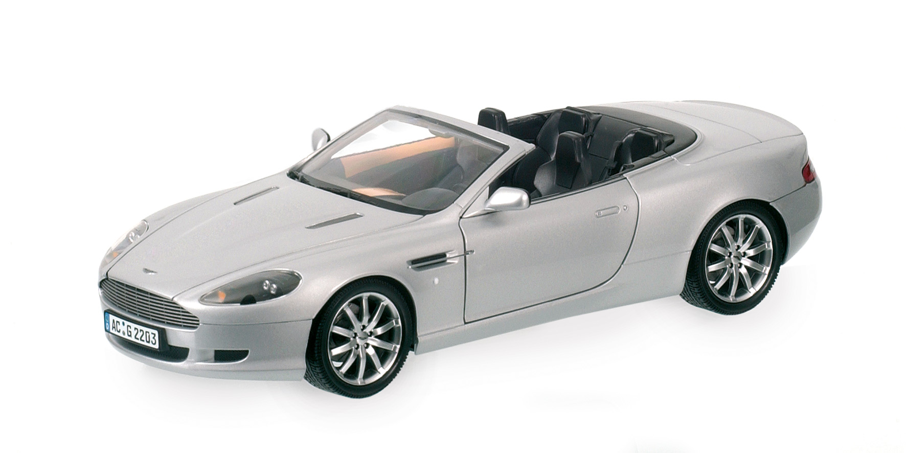 ASTON MARTIN DB 9 VOLANTE (LHD) - 2004 - SILVER