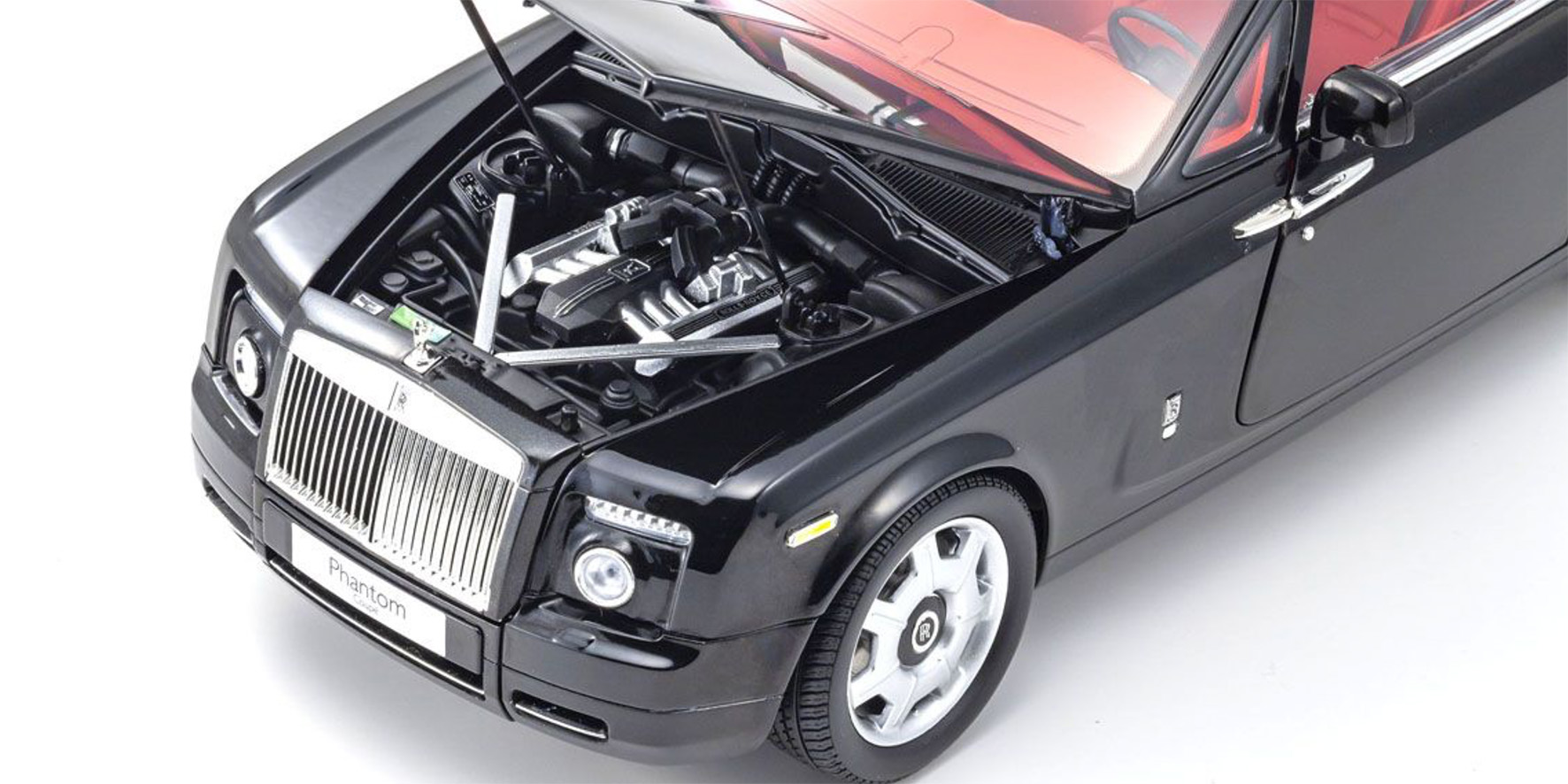 ROLLS ROYCE PHANTOM COUPE - DIAMOND BLACK (08862DBK)