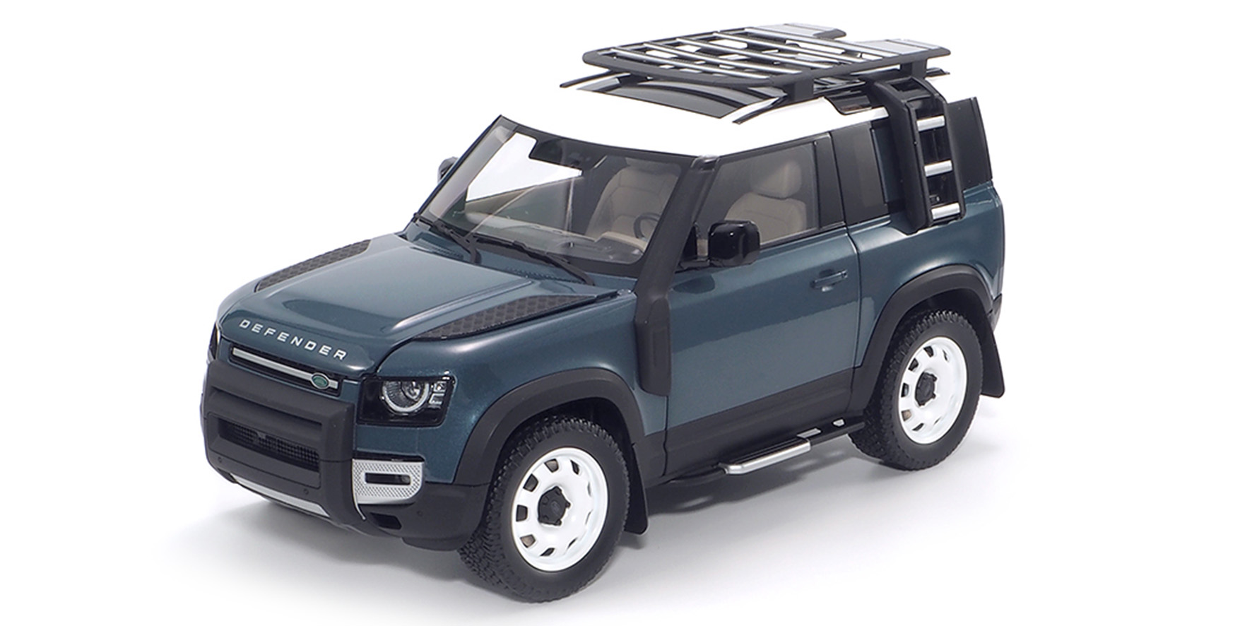 LAND ROVER DEFENDER 90 - 2020 - TASMAN BLUE