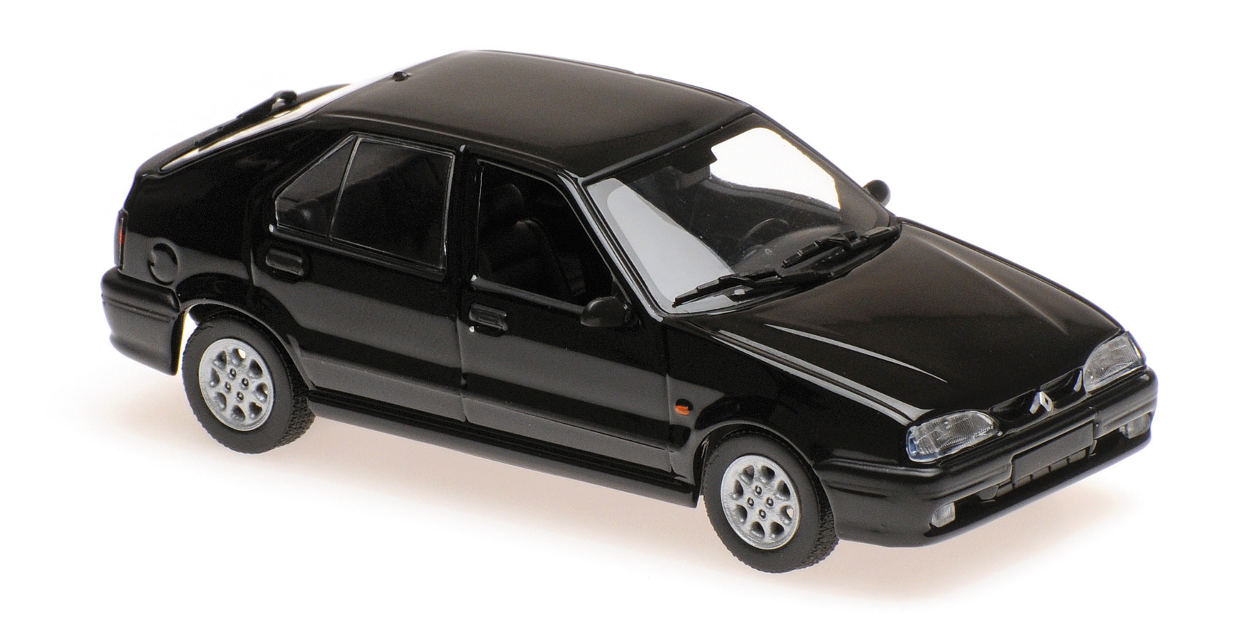 RENAULT 19 - 1995 - BLACK