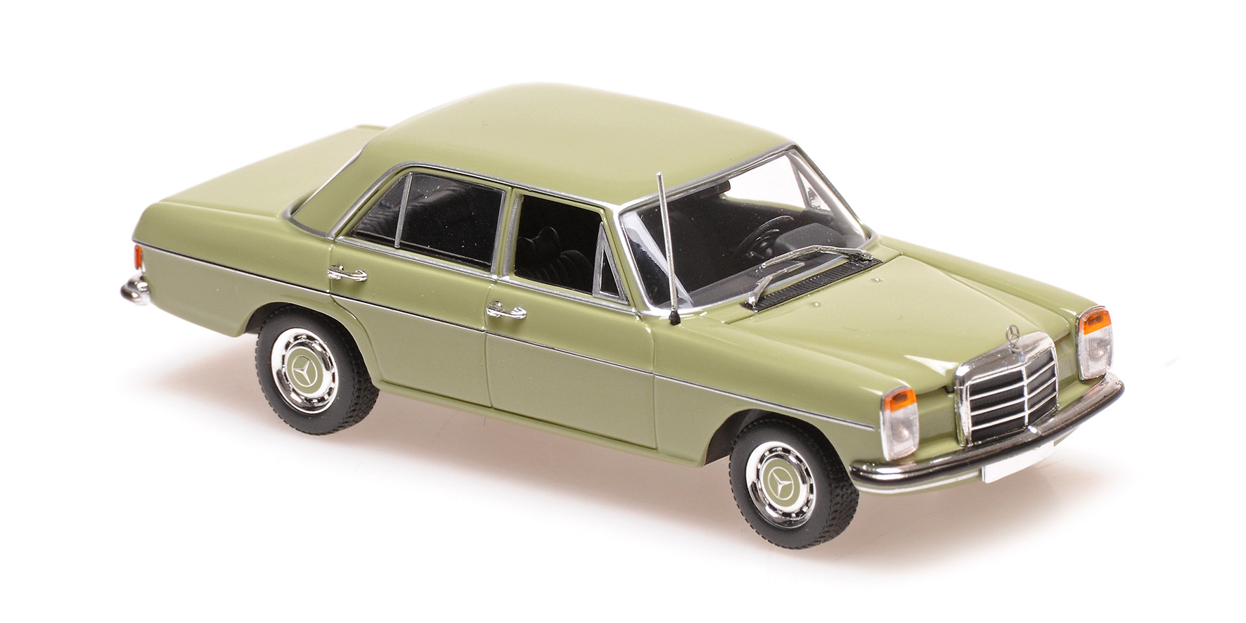 MERCEDES-BENZ 200 - 1968 - LIGHT GREEN