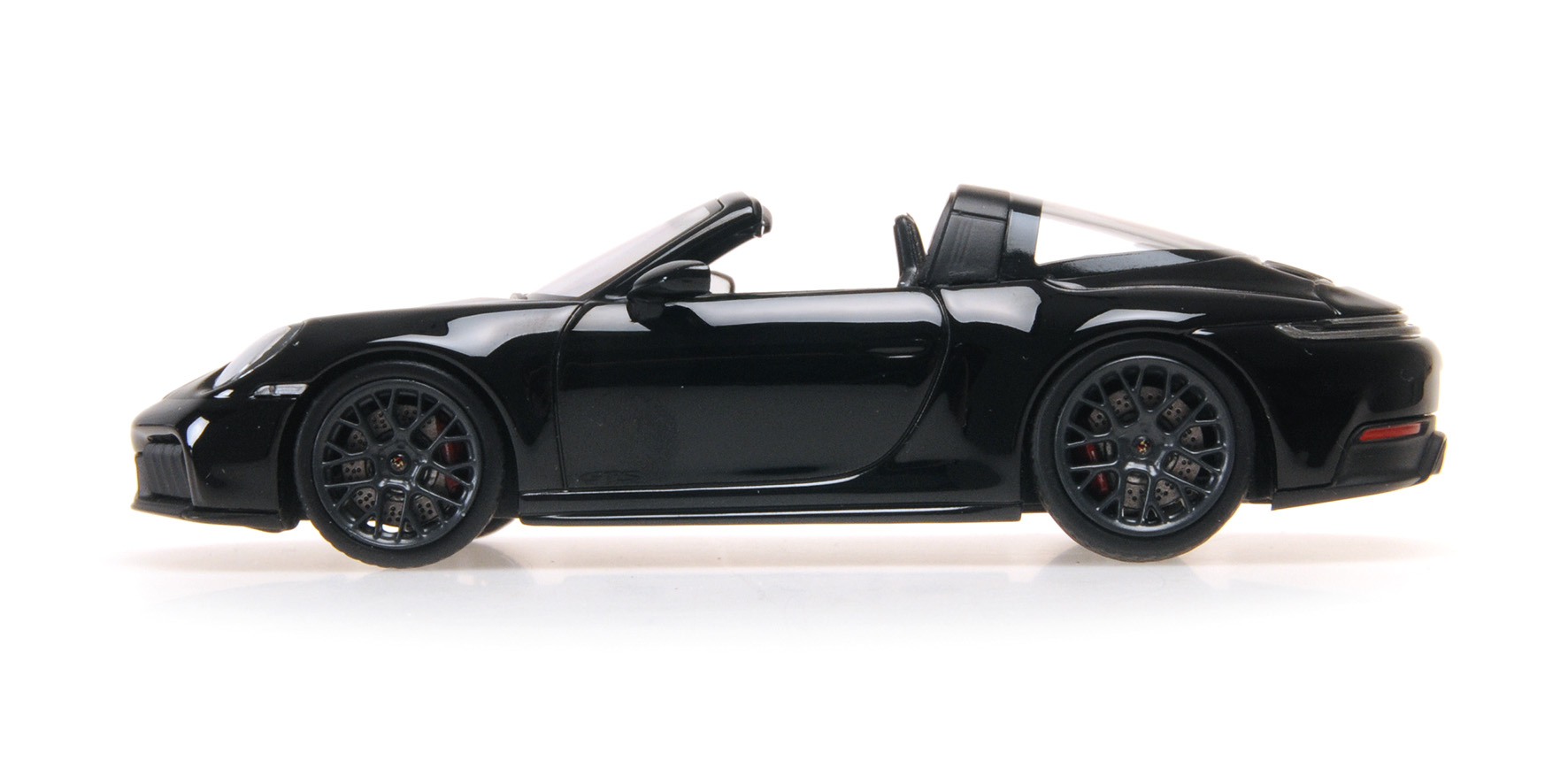PORSCHE 911 (992.2) TARGA 4 GTS - 2024 - BLACK