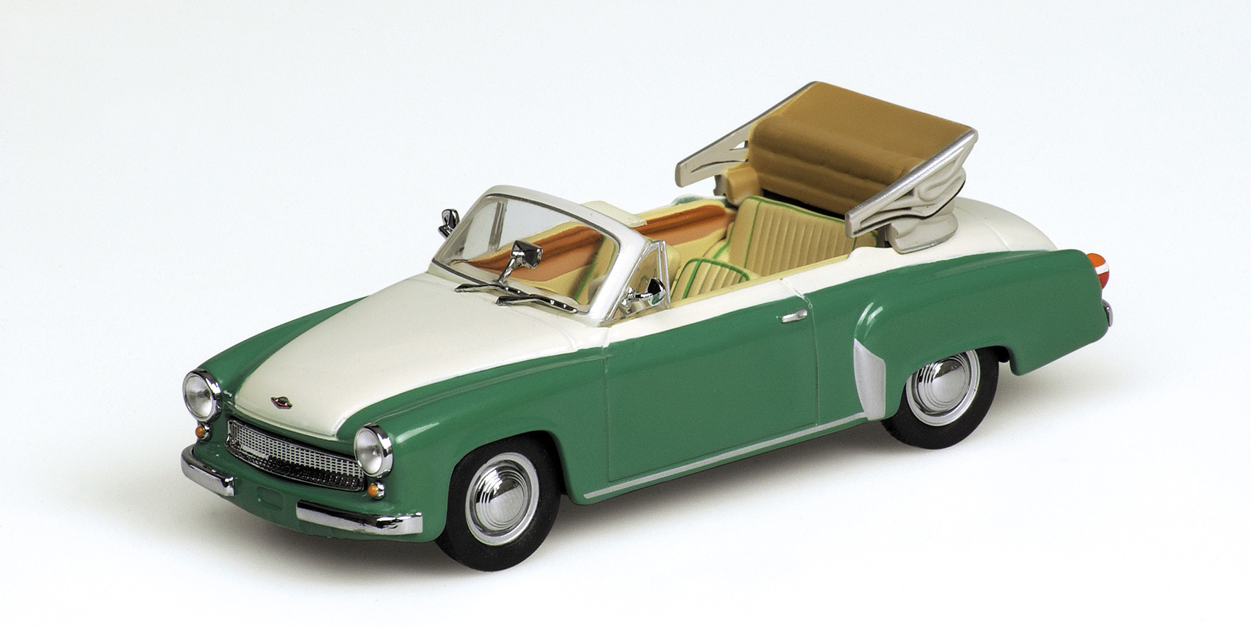 WARTBURG A 311 CABRIOLET - 1958 - CREAM/GREEN