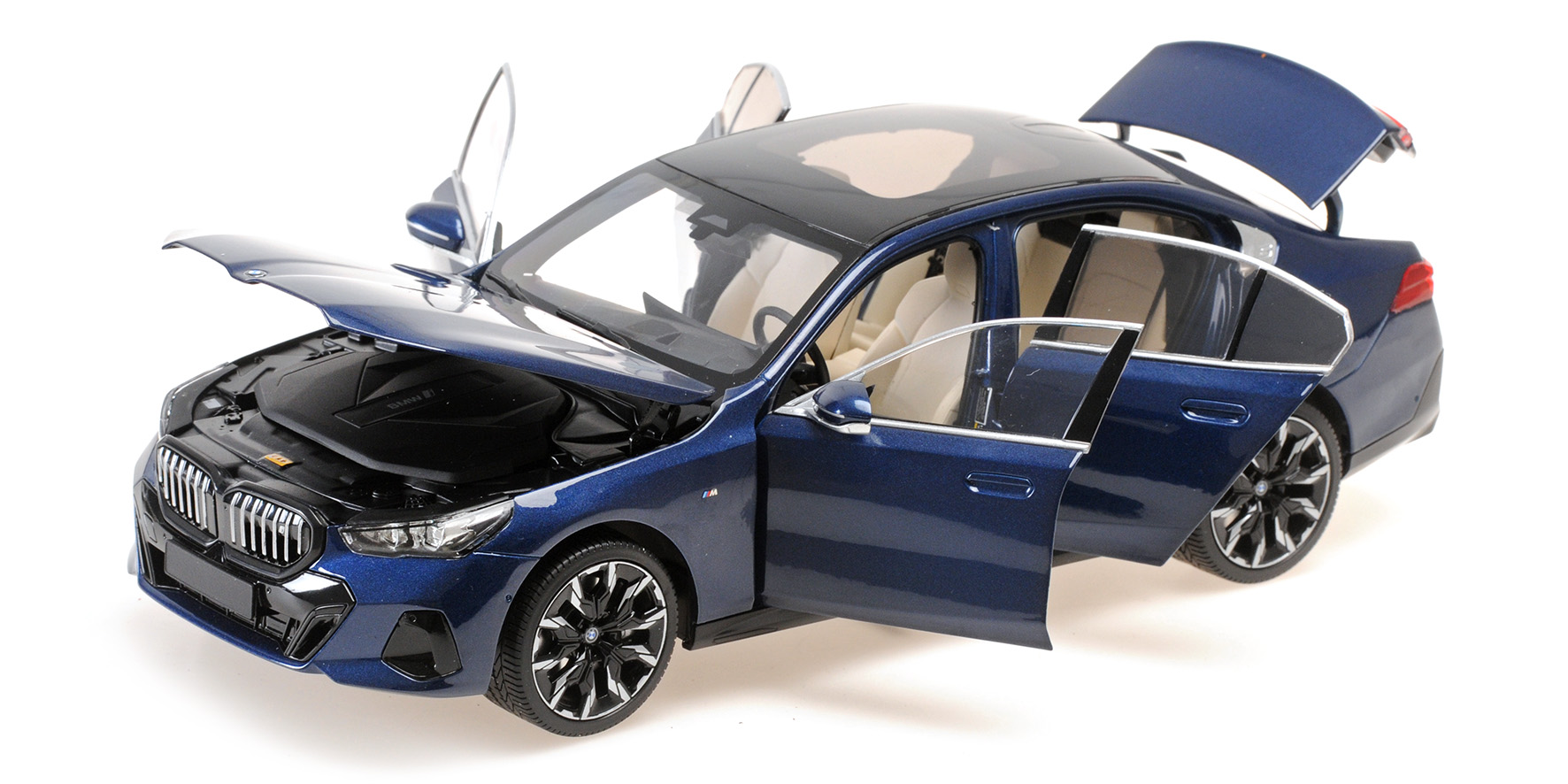 BMW i5 - 2023 - BLUE METALLIC