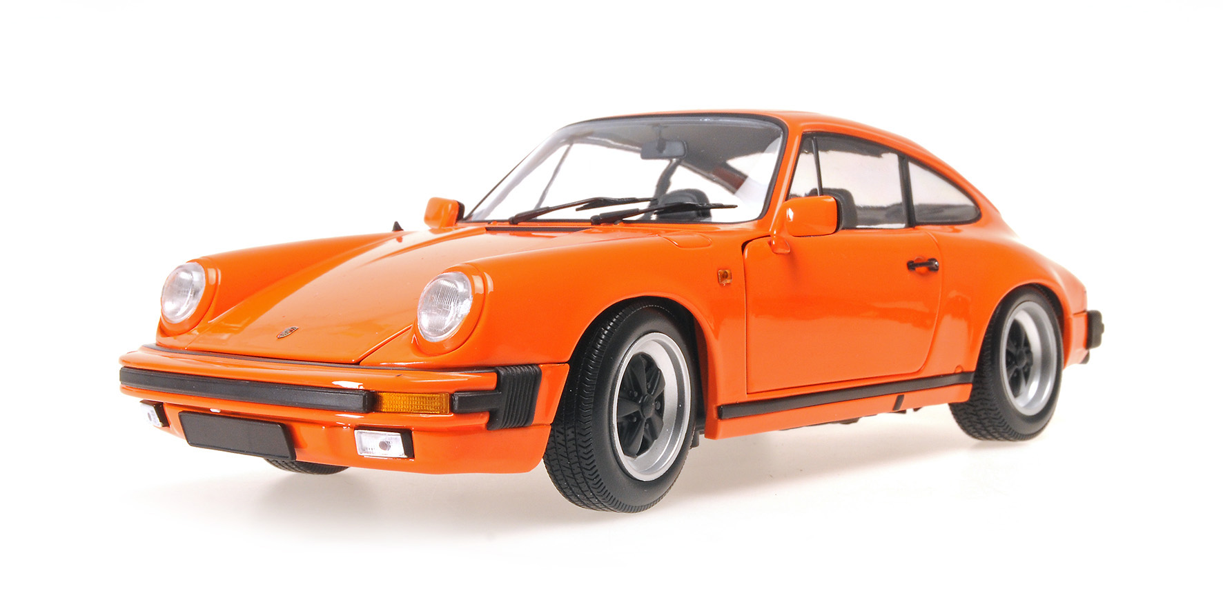 PORSCHE 911 CARRERA COUPE 3.2 - 1983 - ORANGE
