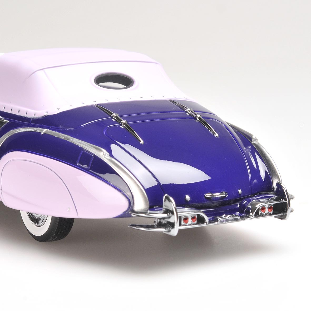 CADILLAC SERIE 62 CABRIOLET-COACH BUILDER JAQUES SAOUTCHIK - 1948