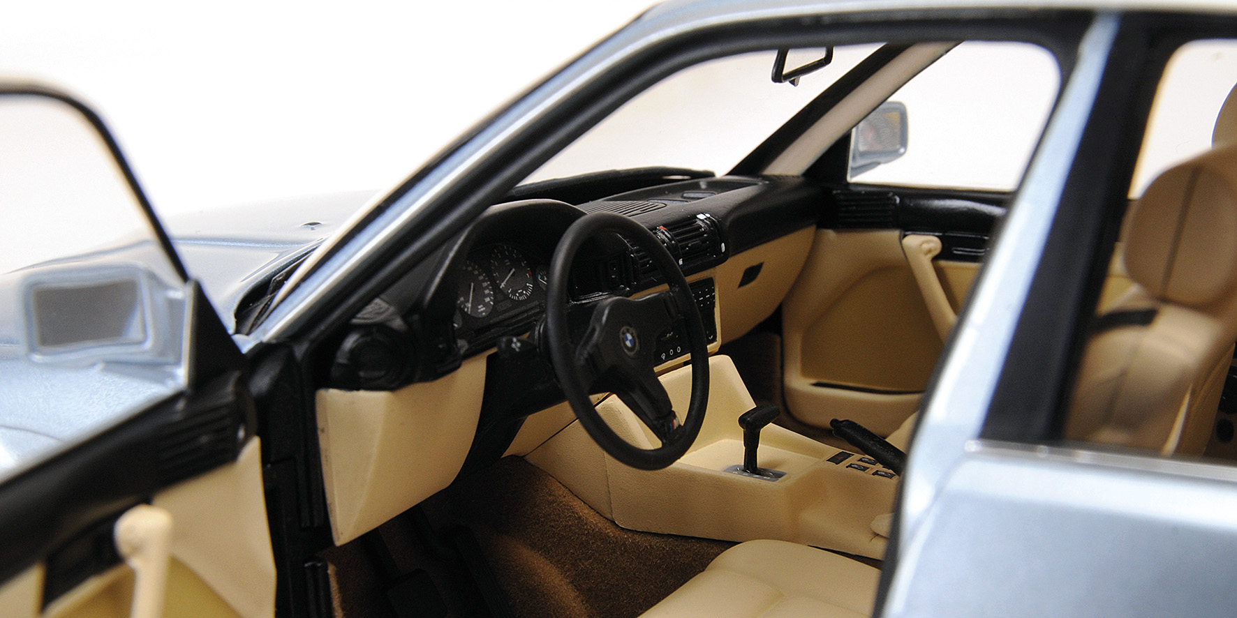 BMW 535i (E34) - 1988 - LIGHT BLUE METALLIC