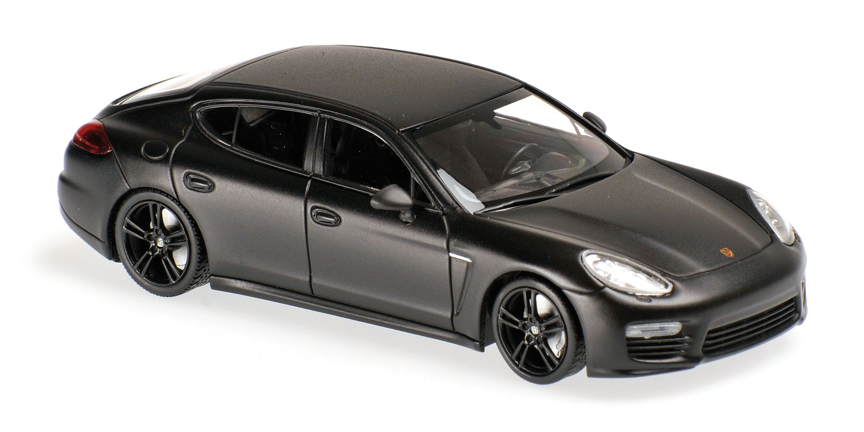 PORSCHE PANAMERA TURBO S - 2013 - MATT BLACK