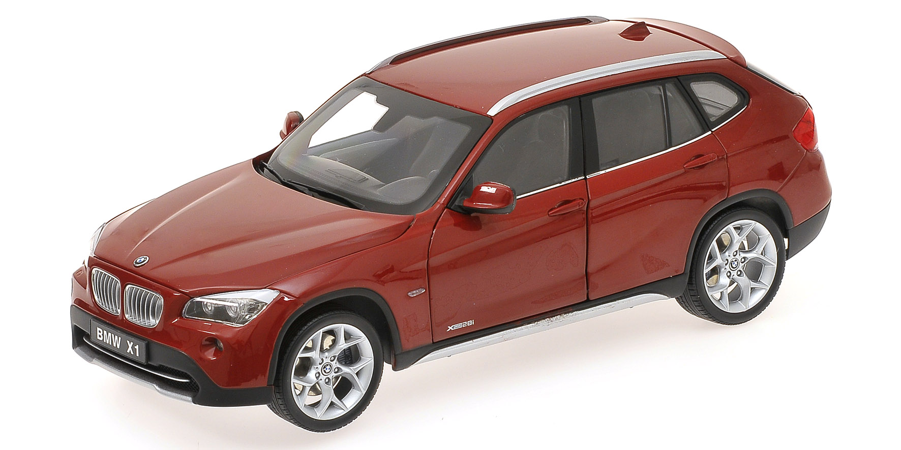 BMW X1 - xSDRIVE 28i - VERMILLION RED (08791VR)