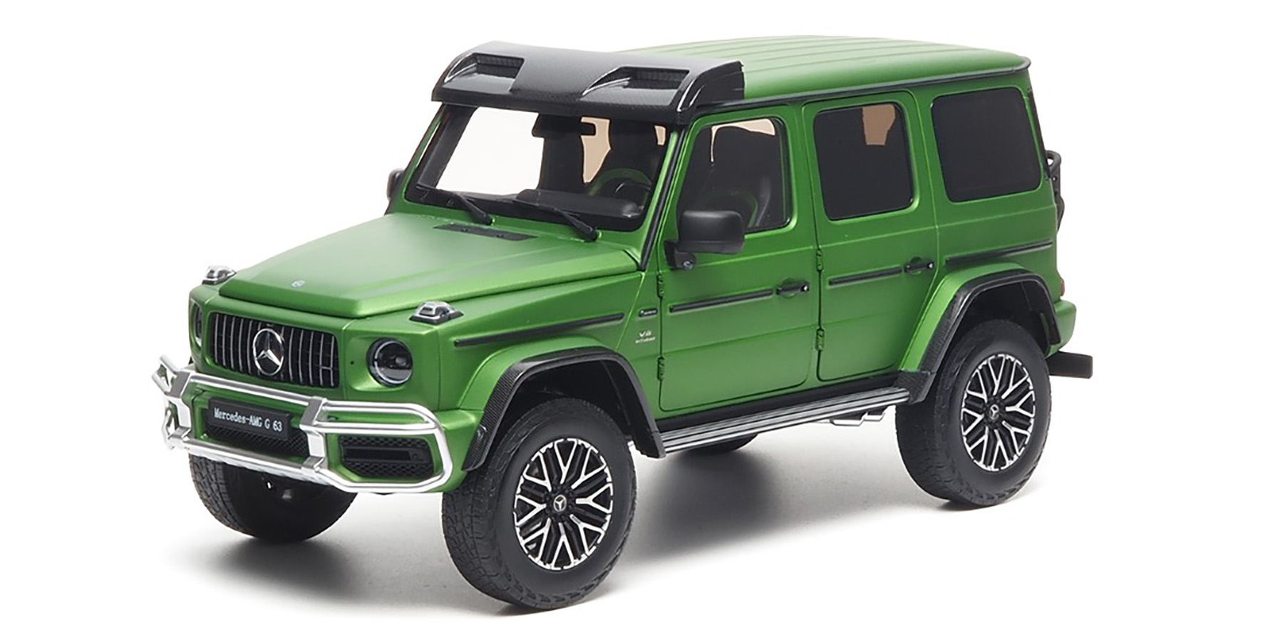 MERCEDES-AMG G 63 (W463) 4x42 - 2023  GREEN HELL MAGNO